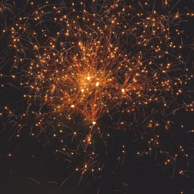 Feuerwerk Effekt Bild Beispiel 2 Hypnotica Verbundfeuerwerk - Hochzeitsfeuerwerk, Silvester Feuerwerk Feuerwerk Effekt Bild Beispiel 2 Hypnotica Verbundfeuerwerk - Hochzeitsfeuerwerk, Silvester Feuerwerk