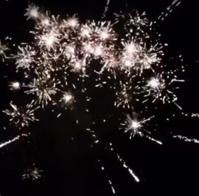 Feuerwerk Effekt Beispiel silber 1 Rowdy Weco Feuerwerk Feuerwerk Effekt Beispiel silber 1 Rowdy Weco Feuerwerk