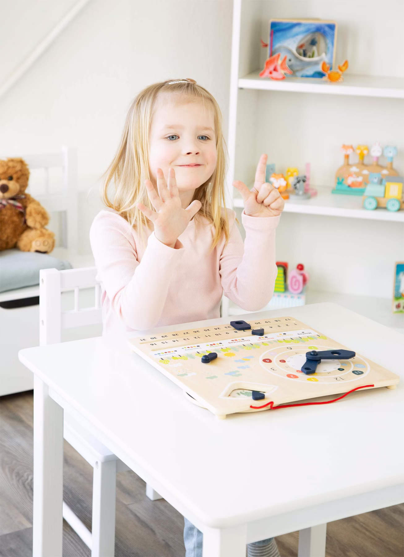 11625-legler-small-foot-Lerntafel-Educate-Kinderfoto-3.jpg