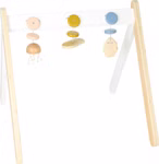 12334-small-foot-Baby-Spielbogen-Seaside-schraeg-Spielelemente-angebracht-20231023.jpg