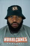 Bucket-Hat-mit-gesticktem-Logo-202_2.jpg