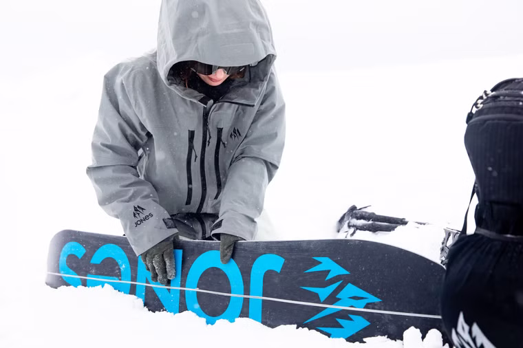 Youth Solution Splitboard Jones 2026 137
