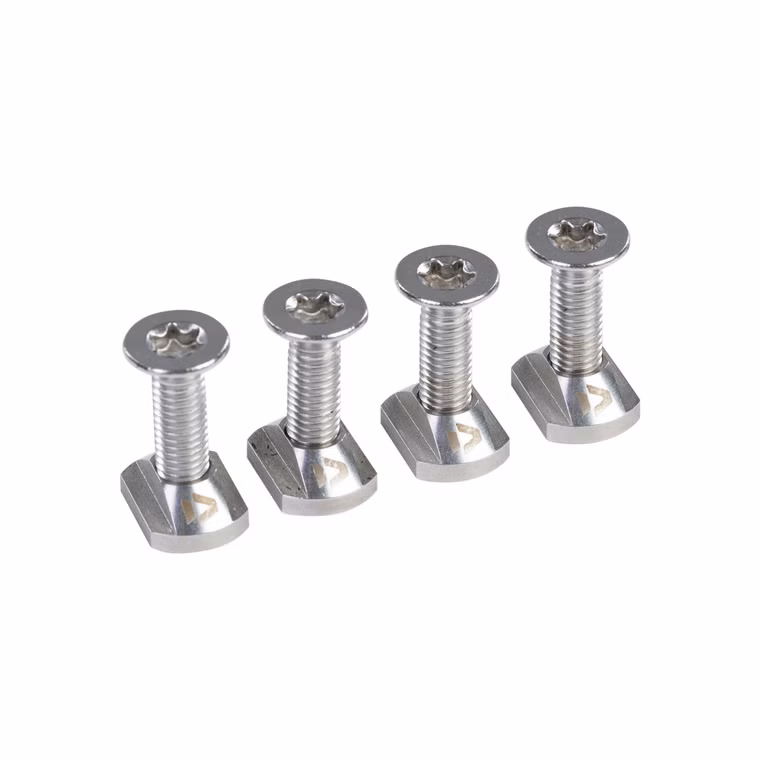 Screw Set Foil Mounting System (incl. nuts) (4pcs) Duotone M8x30