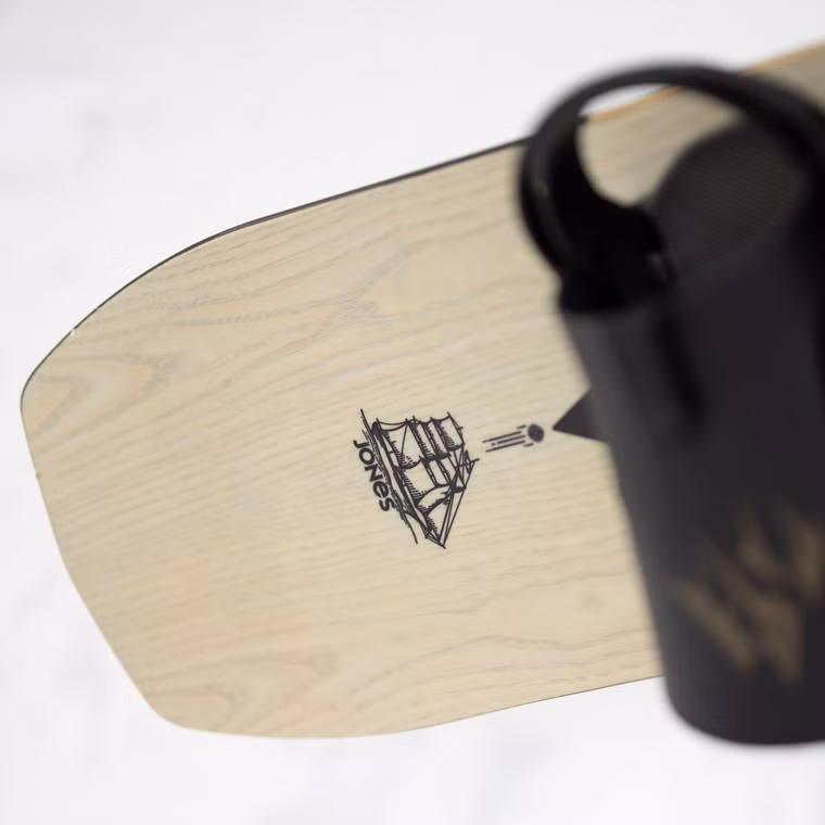 Men'S Flagship Pro Snowboard Jones 2026 158