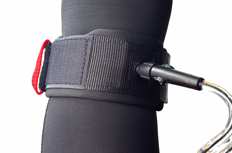 Knee Leash FBC 8