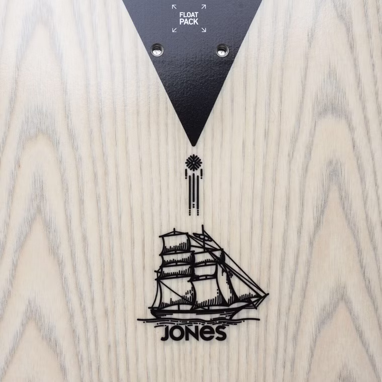 Men's Flagship Pro Snowboard Jones 2026 154