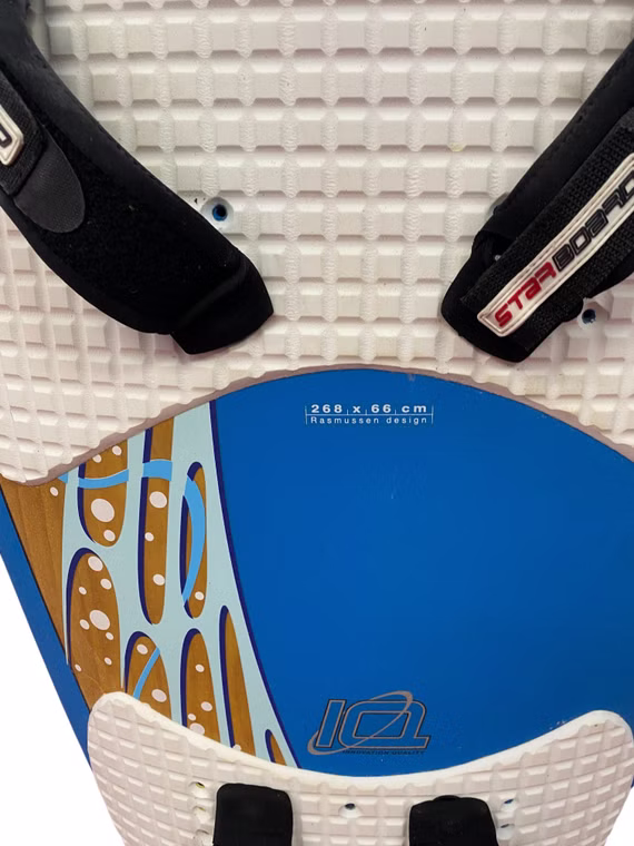 Carve Windsurfboard Starboard 123