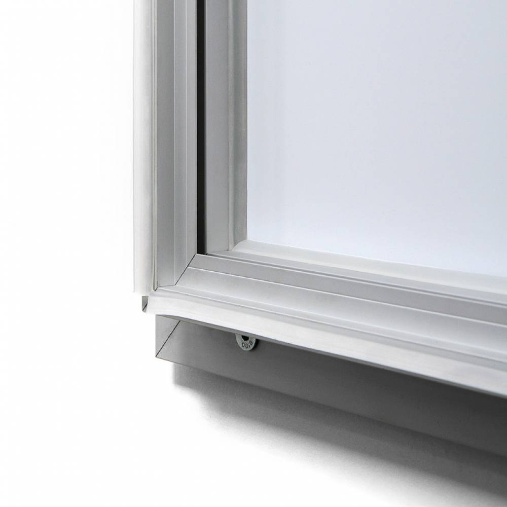 XS-Linie Schaukasten 3 x DIN A4, Baustoffklasse B1 (Brandschutz XS-Linie Schaukasten 3 x DIN A4, Baustoffklasse B1 (Brandschutz