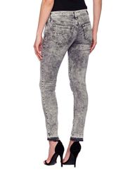 Skinzee-Low-C-0679S-3-.jpg Skinzee-Low-C-0679S-3-.jpg