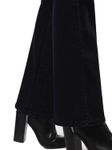 Skinzee-Flare-0679M--5-.jpg