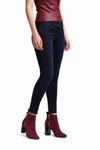Skinzee-0679M--4-.jpg