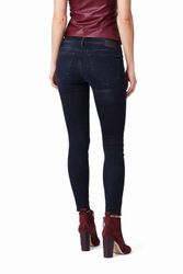 Skinzee-0679M--2-.jpg Skinzee-0679M--2-.jpg