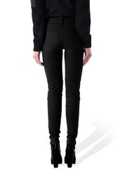 P-Amal-Schwarz--2-.jpg P-Amal-Schwarz--2-.jpg