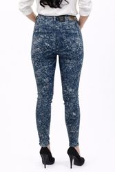 SKINZEE-HIGH-0849F--2-.jpg SKINZEE-HIGH-0849F--2-.jpg
