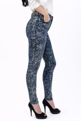 SKINZEE-HIGH-0849F--3-.jpg SKINZEE-HIGH-0849F--3-.jpg