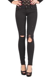 Skinzee-Low-0671L--1-.jpg Skinzee-Low-0671L--1-.jpg