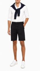 P-LARS-SHORT-IN-Schwarz--4-.jpg P-LARS-SHORT-IN-Schwarz--4-.jpg