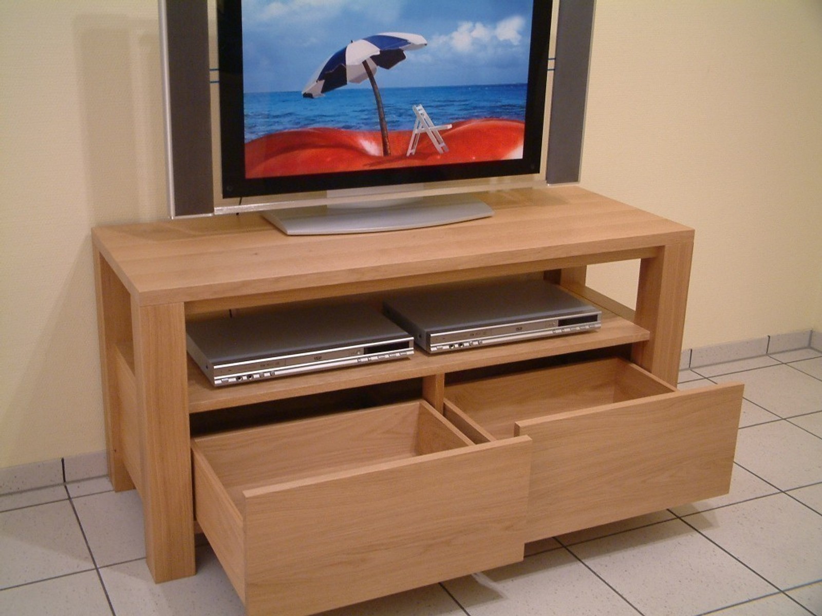 TV Stollen Anrichte Coesfeld, Breite 124 cm, mit 1 offenen Fach für Geräte, mit 2 Schubladen, Eiche massiv, modern