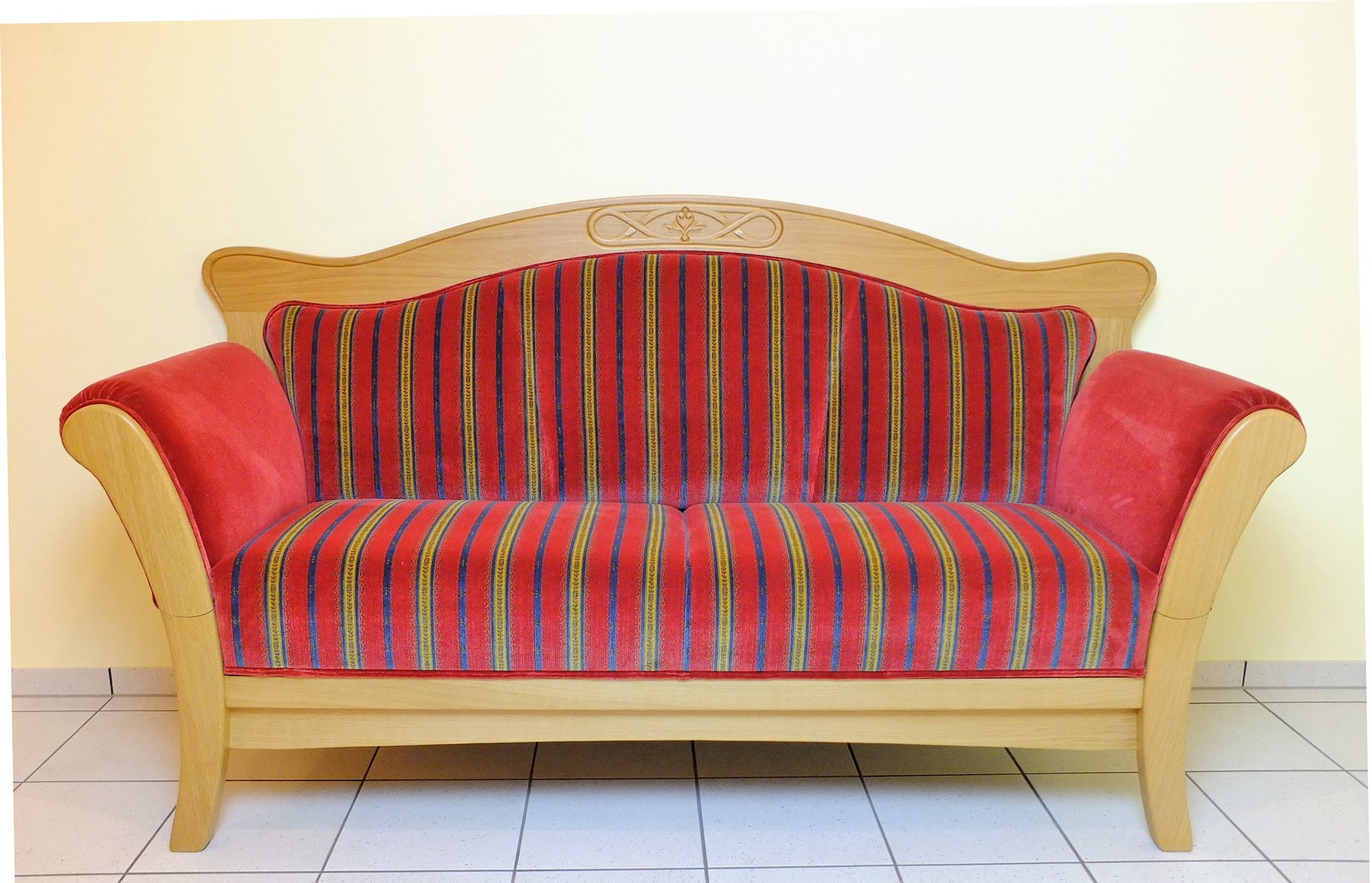 Tischsofa / Küchensofa / Esszimmersofa / Friesensofa / Bauernsofa Eiche massiv - Breite 160 cm oder 190 cm - gelaugt, rustikal oder auch hell und modern. Ein schönes Sofa für den Esstisch, Modell: Holdorf