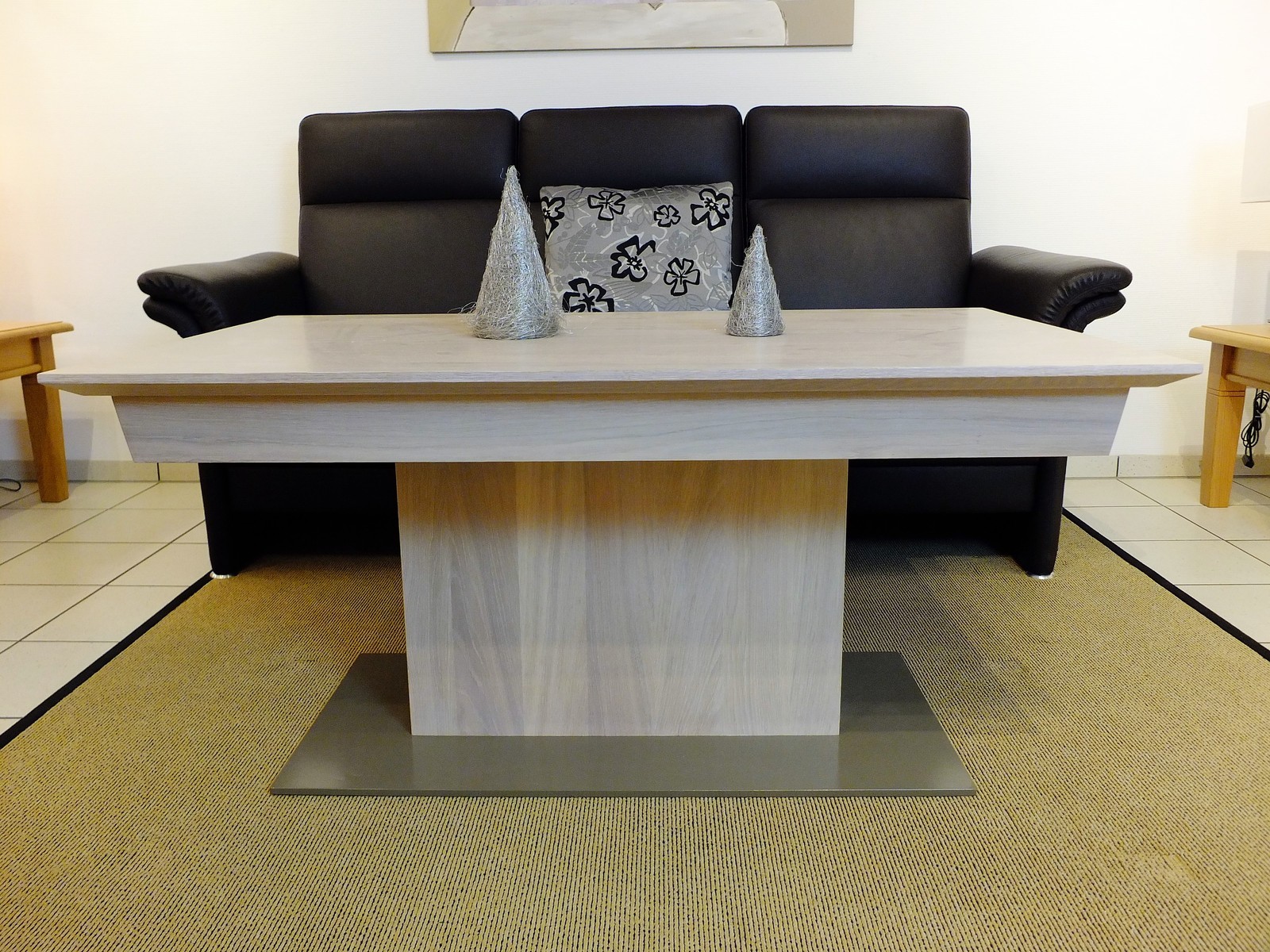 Couchtisch / Wohnzimmertisch / Sofatisch / Eiche massiv modern / Größe 120 x 75 cm / Farbton: Eiche salin / Modell: Couchtisch Moretta