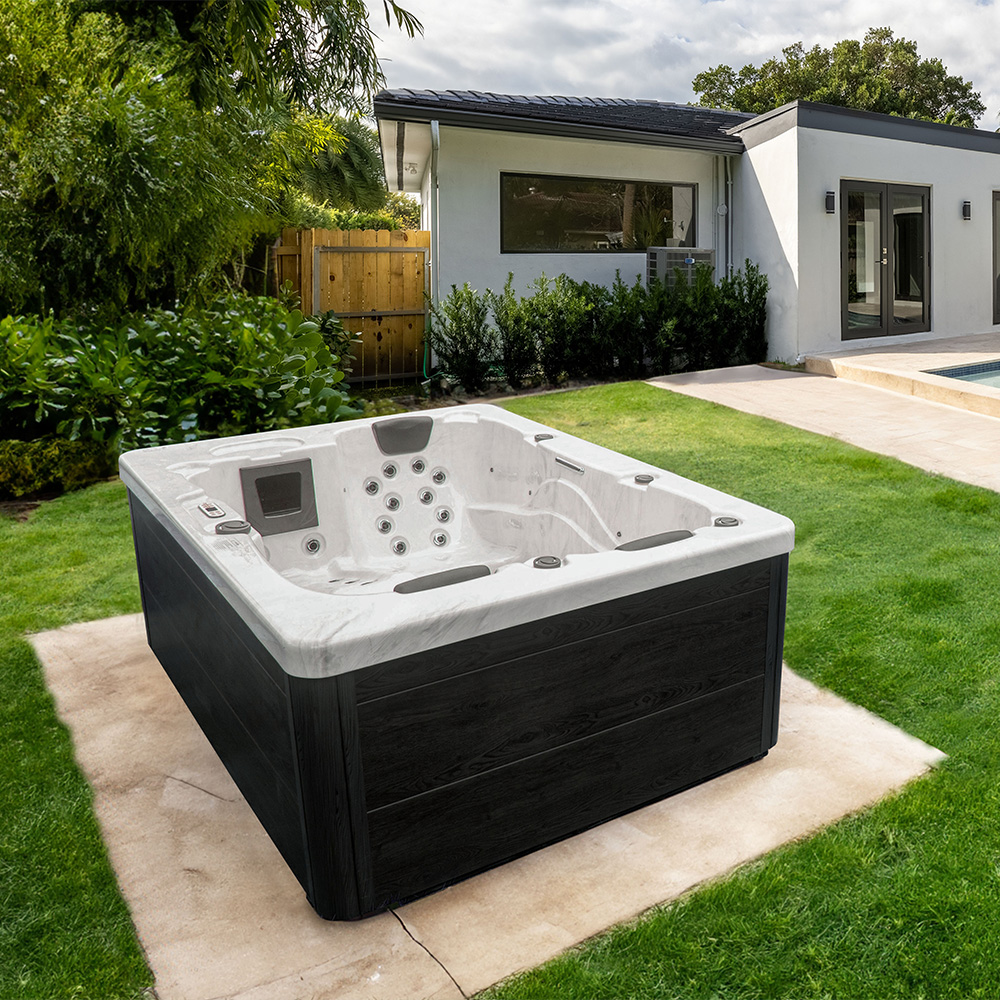 Outdoor Whirlpool WHITE MARBLE