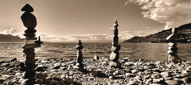 Wall mural wallpaper stones coast Sepia 90 cm x 202 cm
