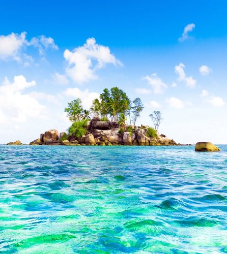 Wall mural island sea paradies stones trees 180 x 202 cm