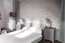 GZSZ non-woven wallpaper flowers grey bronze 34801 3