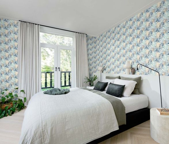 Non-woven wallpaper Rasch leaves white blue 865349