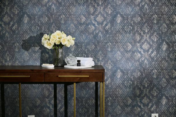 Non-woven wallpaper baroque blue gold metallic 78672-4