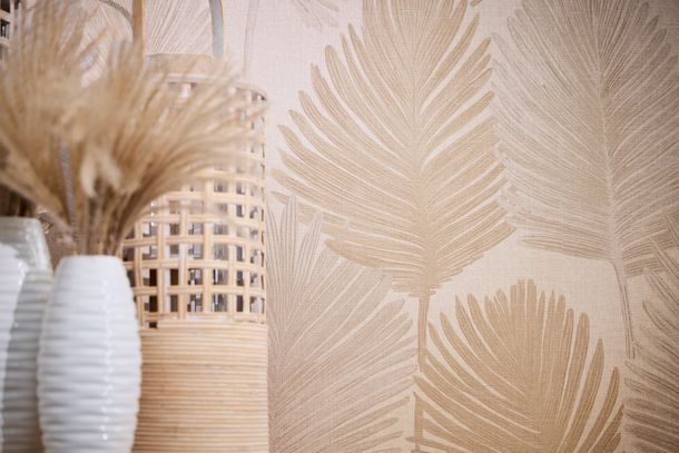Non-woven wallpaper tropics grey beige gloss 78673-1