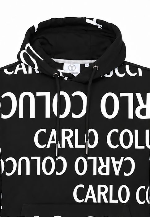 Carlo Colucci Kapuzenpullover Allover Logoprint Kordelzug Rippbündchen – Schwarz, Bild 3