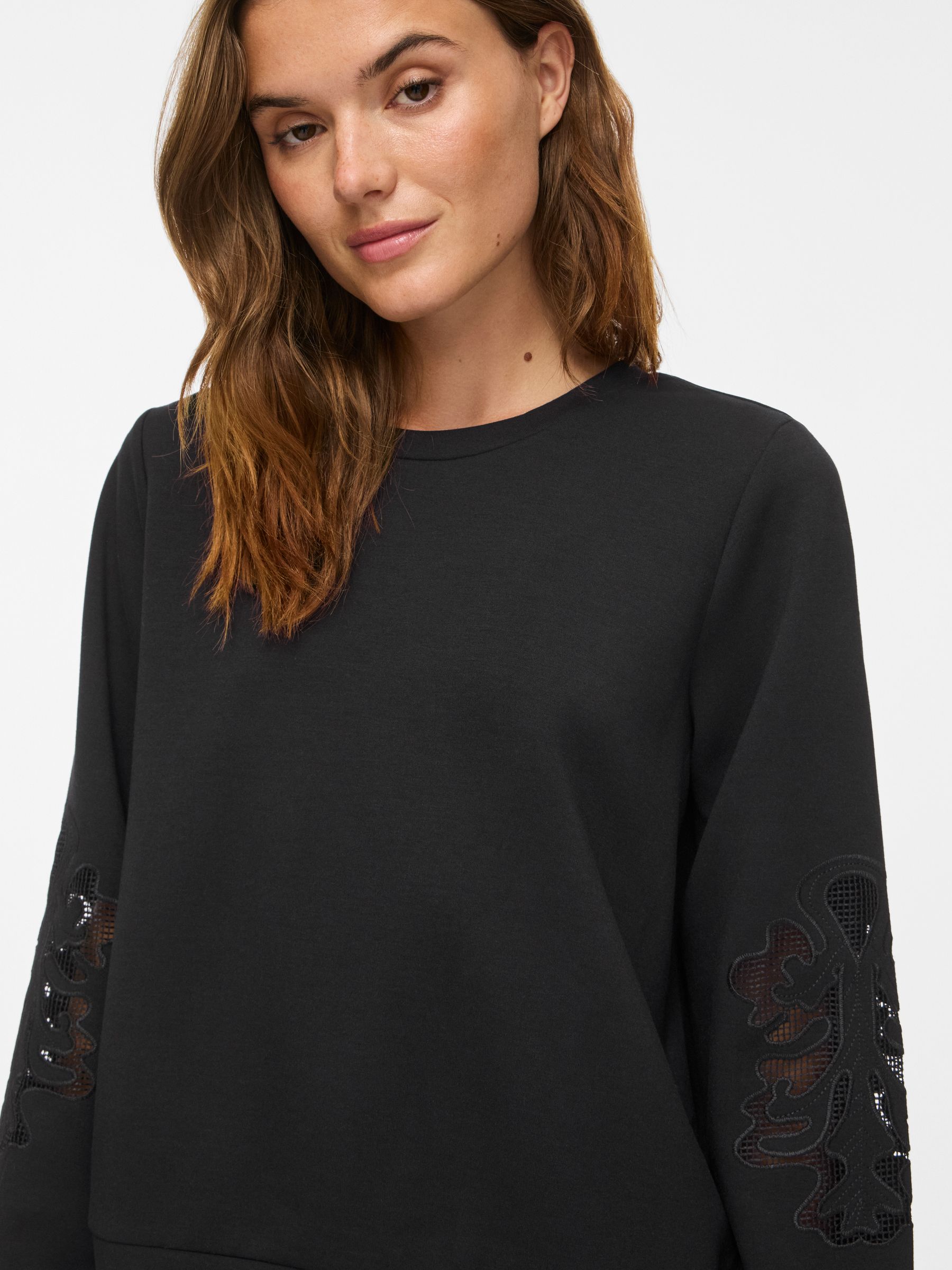 14119112_5210646_3.jpg Sweatshirt Rundhals Spitzendetails Ärmelbündchen Langarm