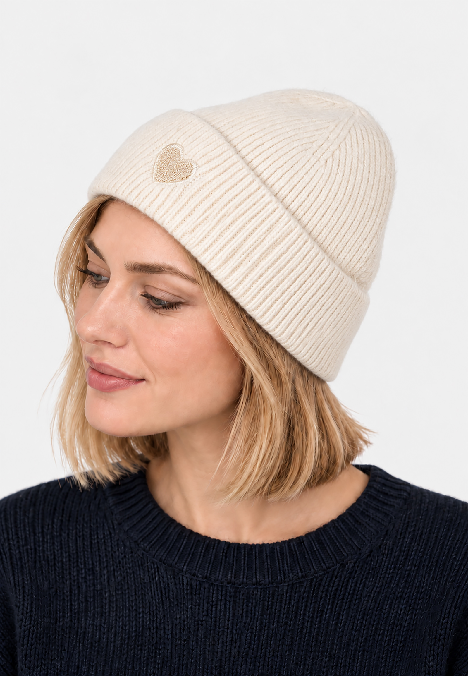 Strickmütze Beanie Umschlag Herzapplikation Rippstruktur Strickmütze Beanie Umschlag Herzapplikation Rippstruktur