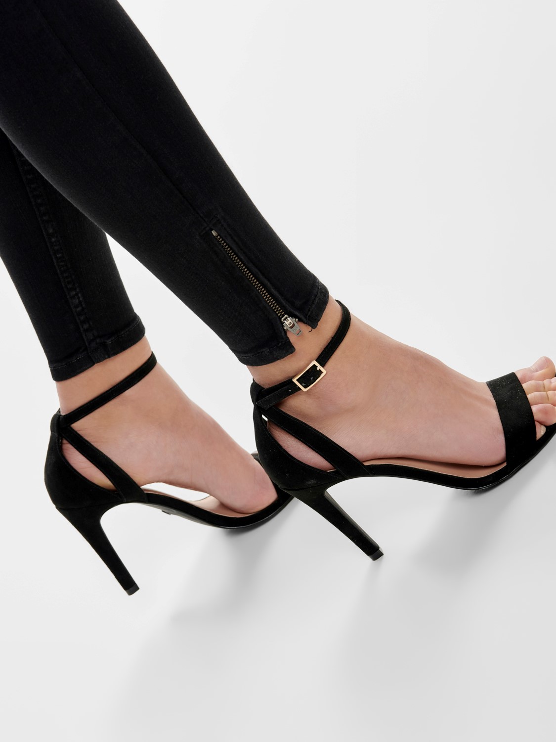 Damen ONLY Skinny Ankle Jeans Black Denim Hose ONLKENDELL Röhrenjeans Damen ONLY Skinny Ankle Jeans Black Denim Hose ONLKENDELL Röhrenjeans