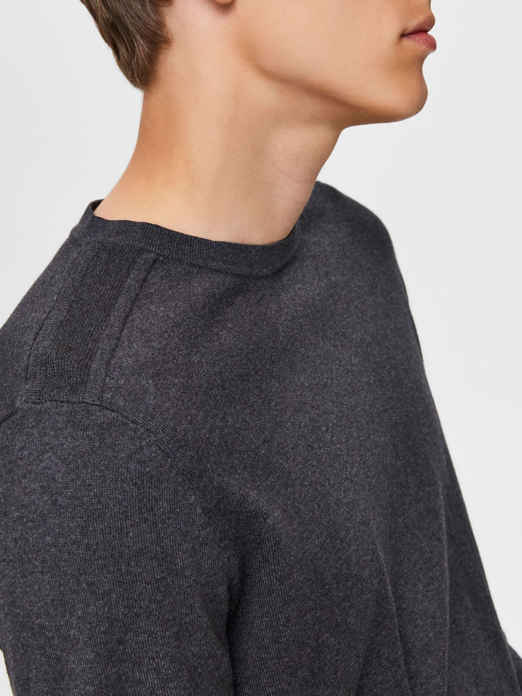 Herren SELECTED Feinstrick Pullover Basic Rundhals Sweater SLHBERG Herren SELECTED Feinstrick Pullover Basic Rundhals Sweater SLHBERG
