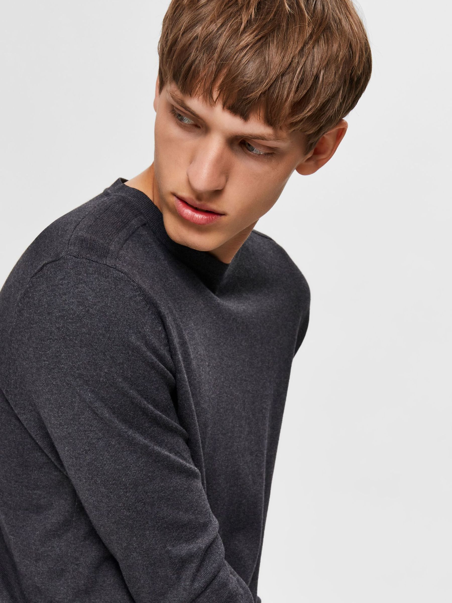 Herren SELECTED Feinstrick Pullover Basic Rundhals Sweater SLHBERG Herren SELECTED Feinstrick Pullover Basic Rundhals Sweater SLHBERG