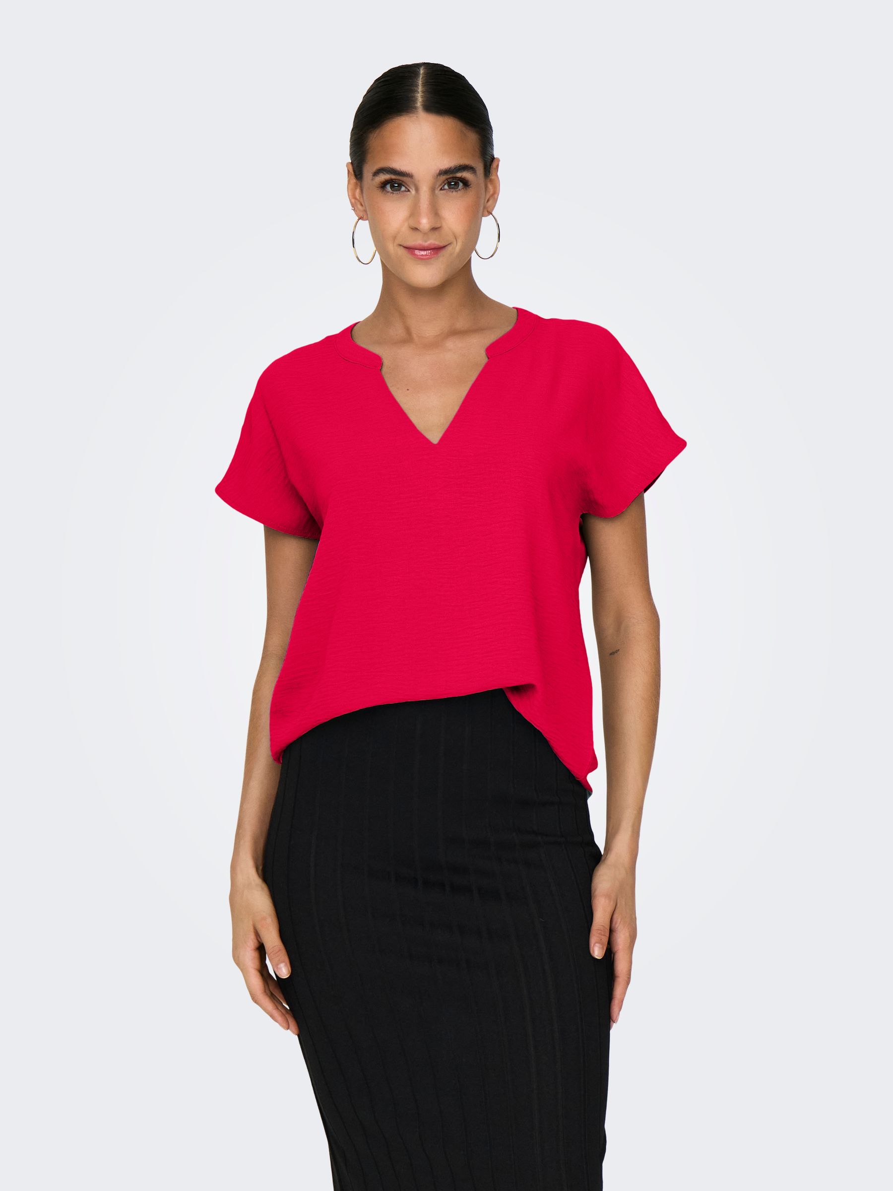 JDY_Springsummer_4739034_15249287_3.jpg Einfarbige Kurzarm Bluse Basic V-Ausschnitt Shirt Oberteil JDYLION