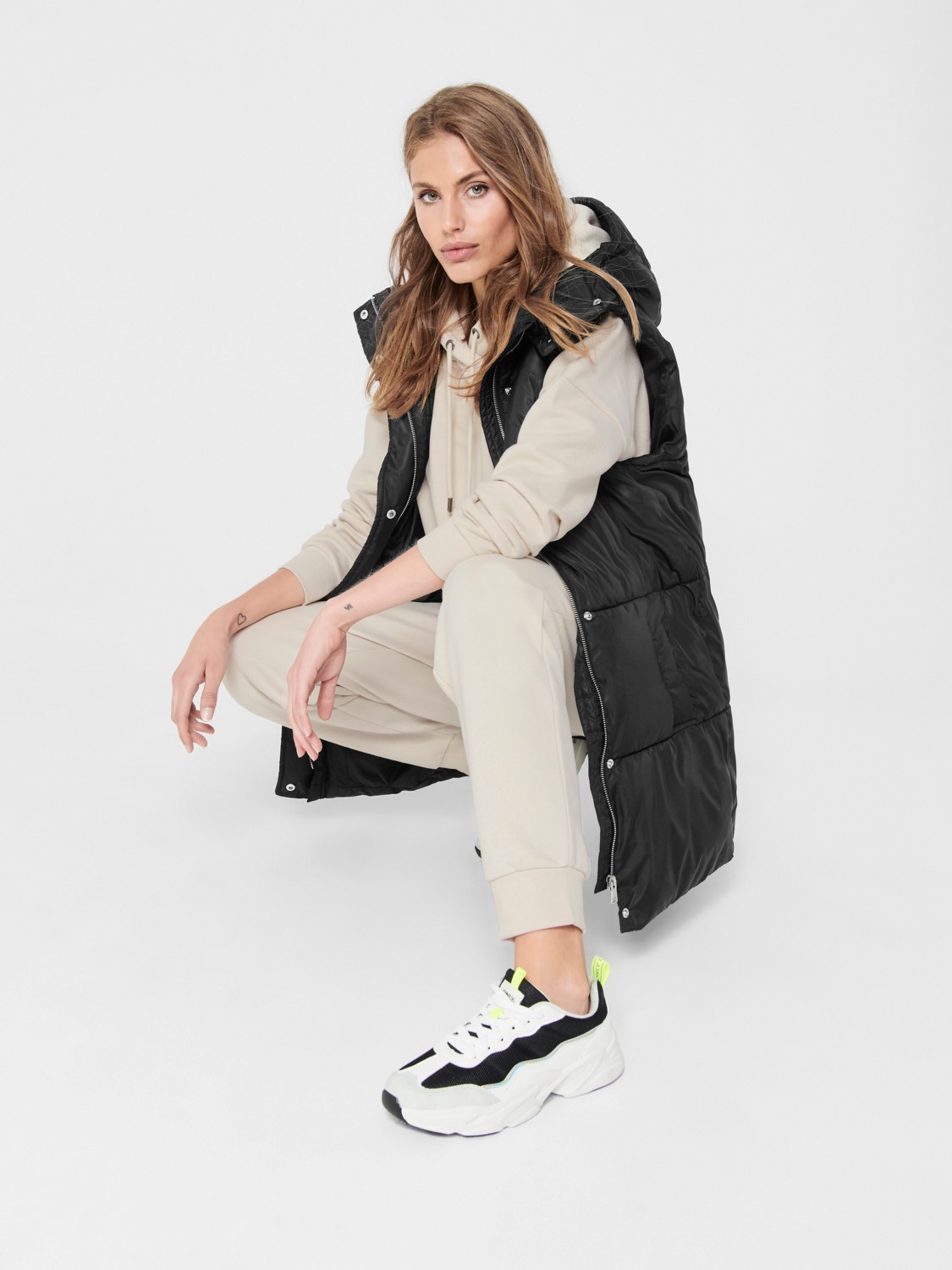 Lange Puffer Weste Wattierte Stepp Jacke ohne Ärmel Kapuze & Zip Lange Puffer Weste Wattierte Stepp Jacke ohne Ärmel Kapuze & Zip