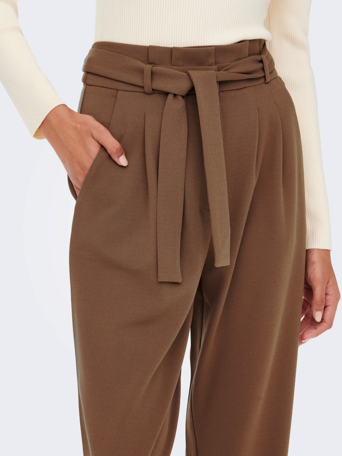 Elegante Stoffhose High Waist Marlene Pants mit Reißverschluss JDYTANJA Elegante Stoffhose High Waist Marlene Pants mit Reißverschluss JDYTANJA