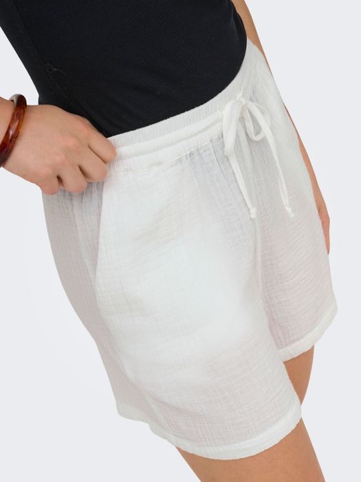 Only Kurze Struktur Stoff Shorts ONLTHYRA – Weiß, Bild 4