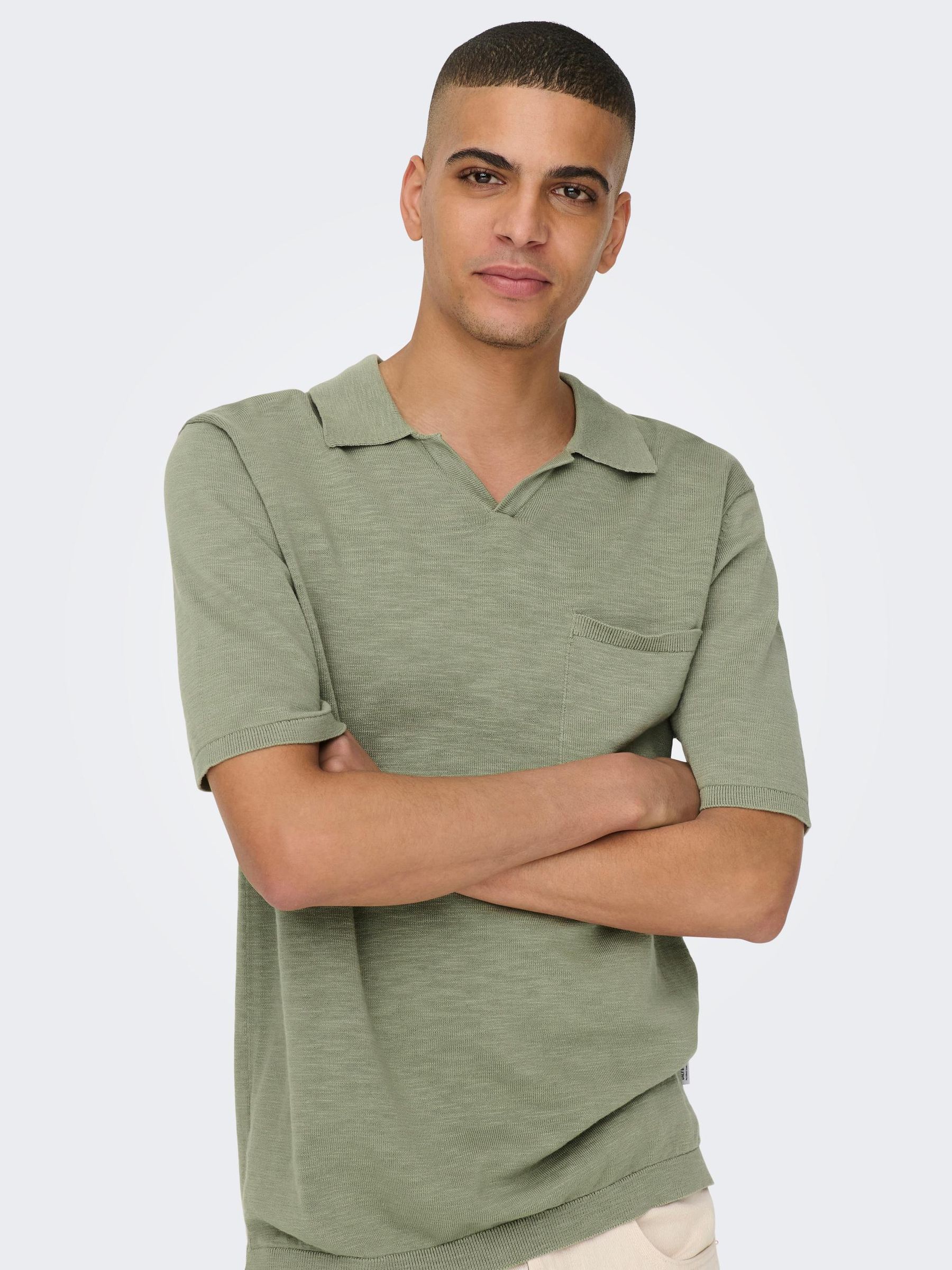 ONLY&SONS_Springsummer_4126906_22019517_6.jpg Einfarbiges Polo Hemd aus Baumwolle Kurzarm Shirt ONSACE