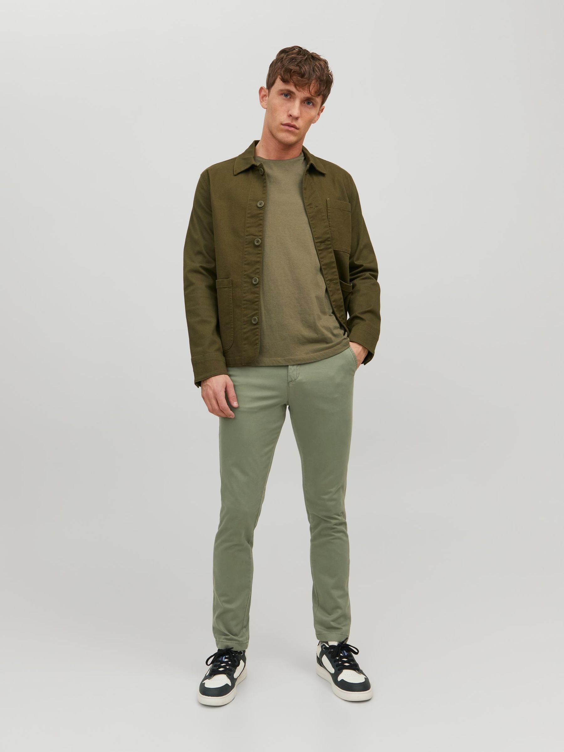 JACK&JONES_Noos2023_4081987_12150148_3.jpg Chino Hose Stretch Pants Konischer Schnitt Slim Fit JPSTMARCO JJBOWIE