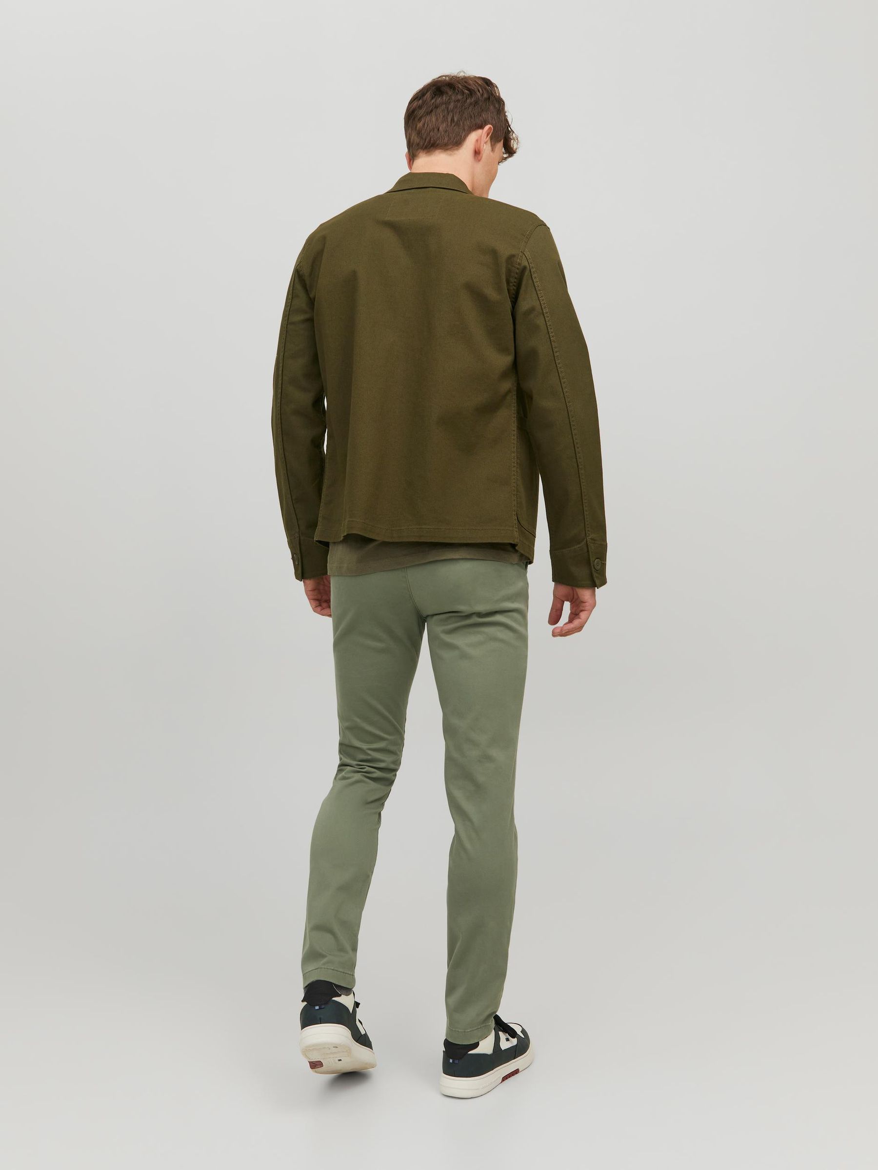 JACK&JONES_Noos2023_4081987_12150148_4.jpg Chino Hose Stretch Pants Konischer Schnitt Slim Fit JPSTMARCO JJBOWIE