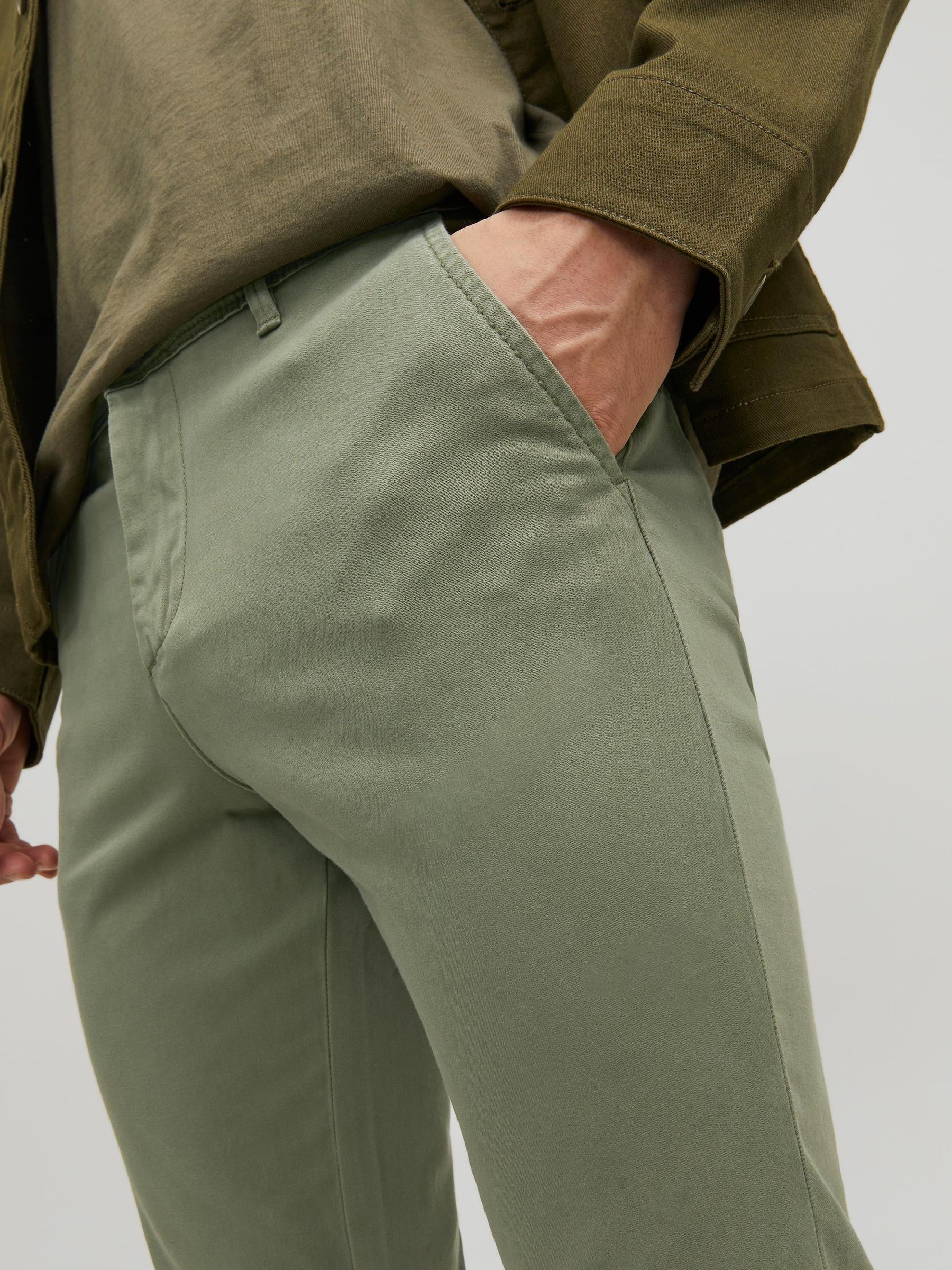 JACK&JONES_Noos2023_4081987_12150148_8.jpg Chino Hose Stretch Pants Konischer Schnitt Slim Fit JPSTMARCO JJBOWIE