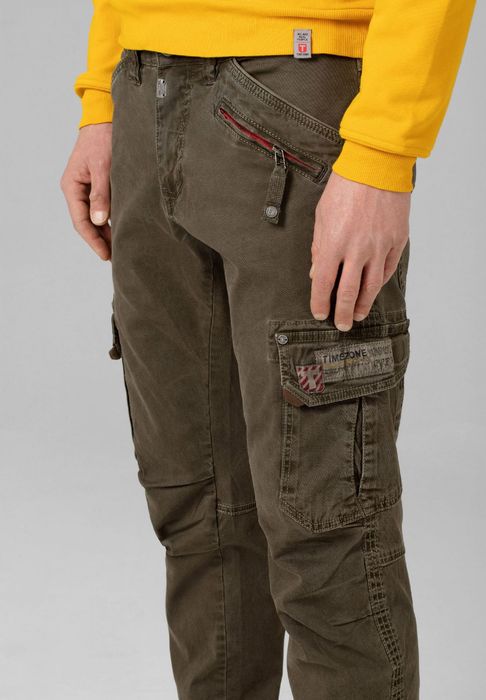 Timezone Timezone Hose Regular Fit mittlere Bundhöhe Slim Legs – Olive, Bild 5