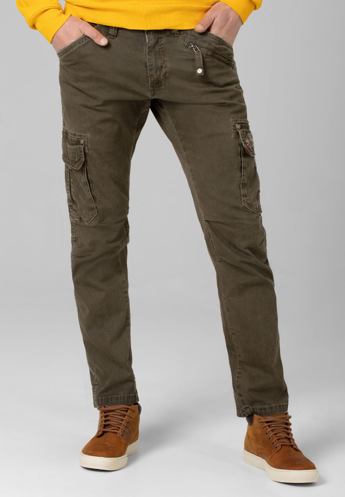 Timezone Timezone Hose Regular Fit mittlere Bundhöhe Slim Legs – Olive, Bild 2