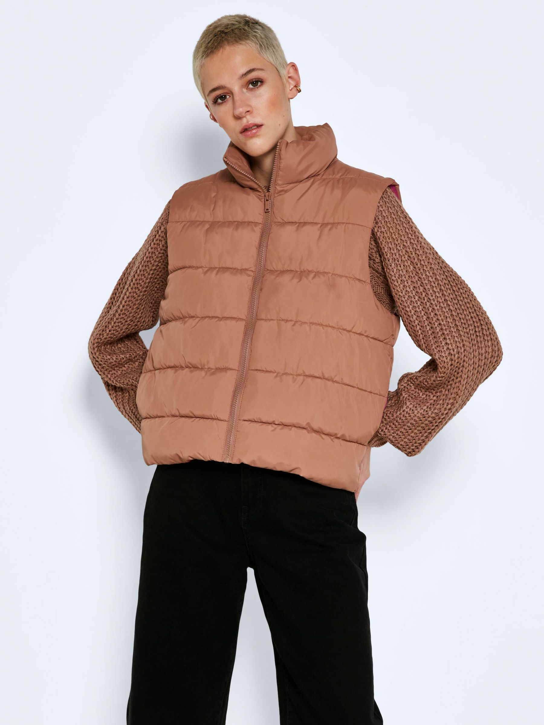 NOISY-MAY_Noos2022_3799547_27019150_2.jpg Puffer Weste NMMARCUS