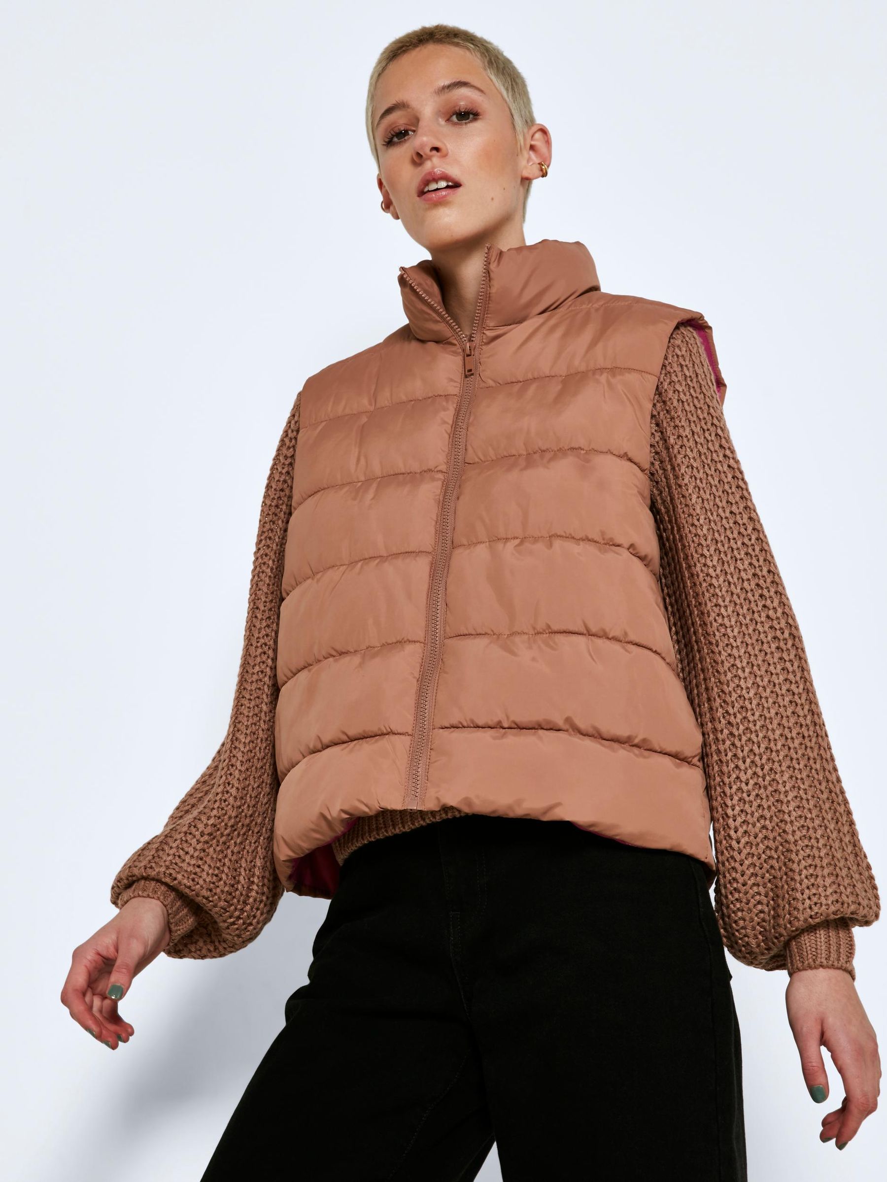 NOISY-MAY_Noos2022_3799547_27019150_6.jpg Puffer Weste NMMARCUS