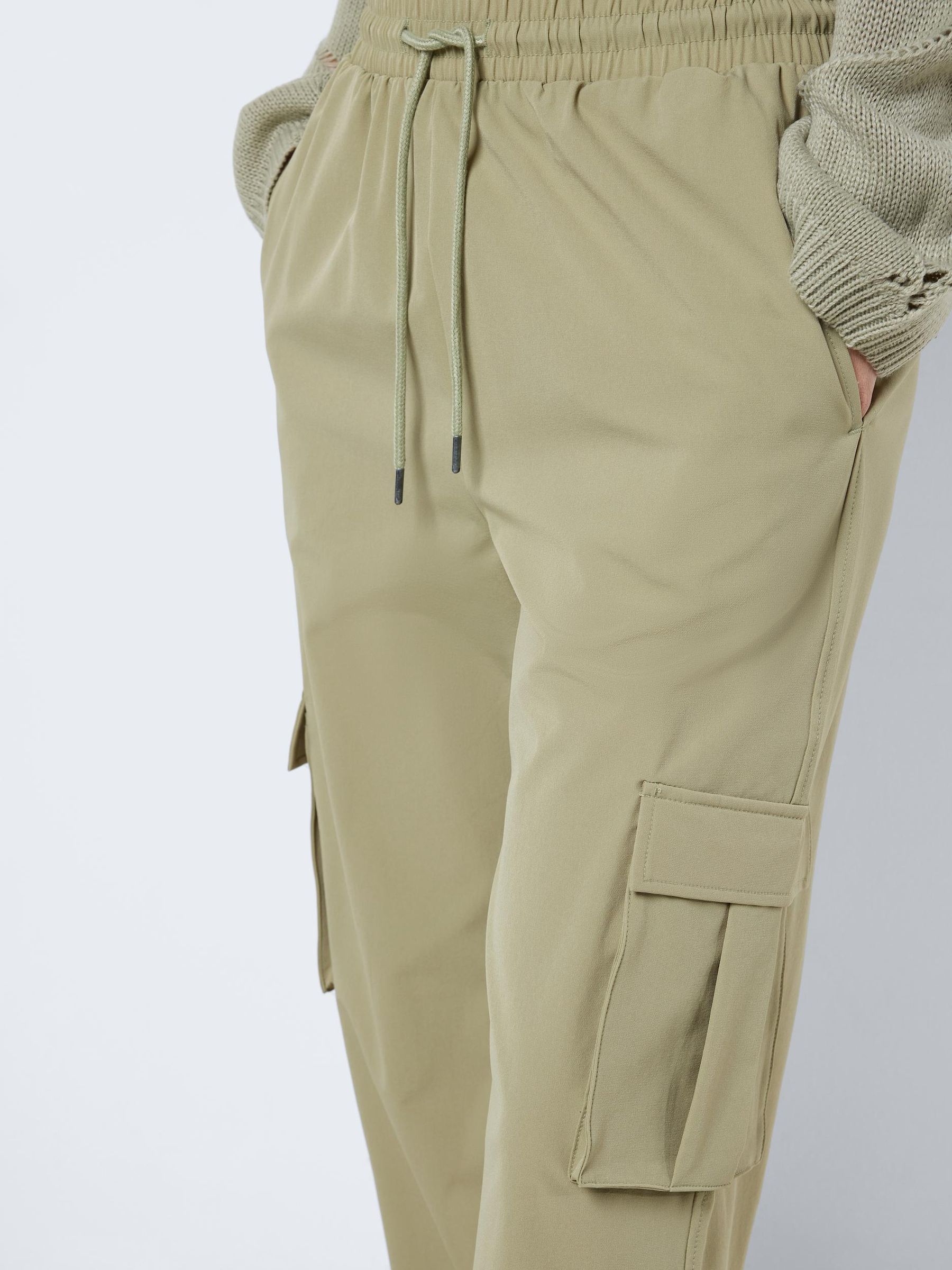 NOISY-MAY_Noos2023_4250931_27026174_5.jpg Cargo Pants NMKIRBY